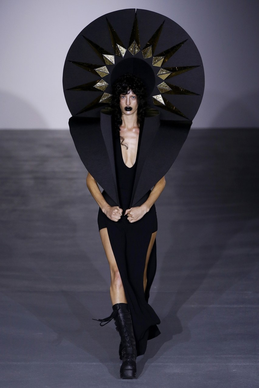 London Fashion Week Primavera/Estate 2017 Gareth Pugh